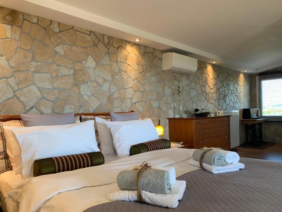 Doormat# Wait 'N Sea, Jacuzzi, Luxury Stone House Apartment Epanomi Bagian luar foto
