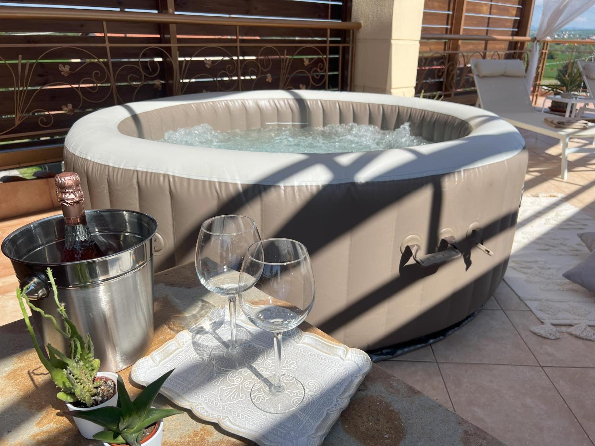 Doormat# Wait 'N Sea, Jacuzzi, Luxury Stone House Apartment Epanomi Bagian luar foto